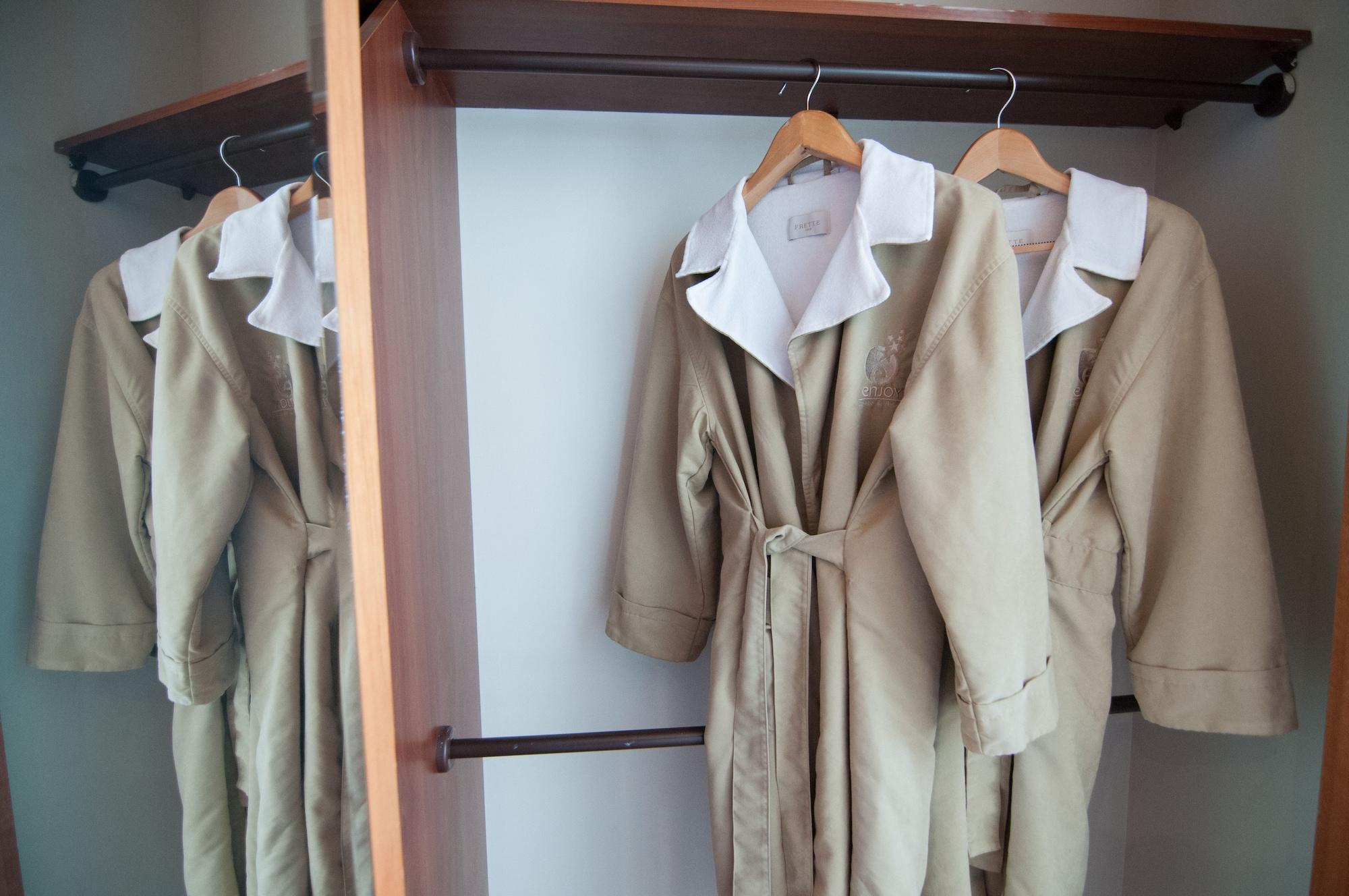 Enjoy Coquimbo Hotel Ngoại thất bức ảnh Bathrobes