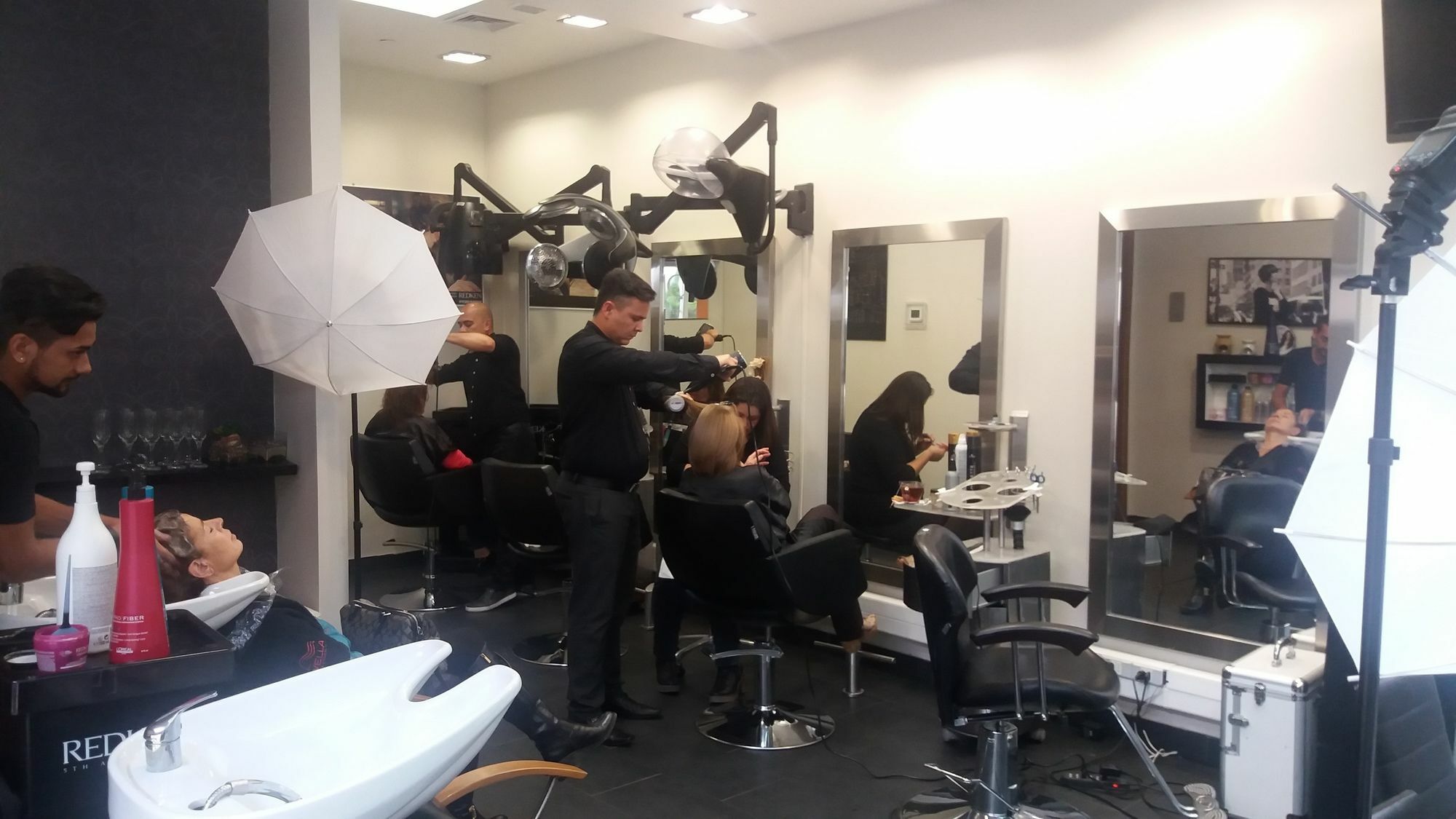Enjoy Coquimbo Hotel Ngoại thất bức ảnh A hair salon in Paris, France