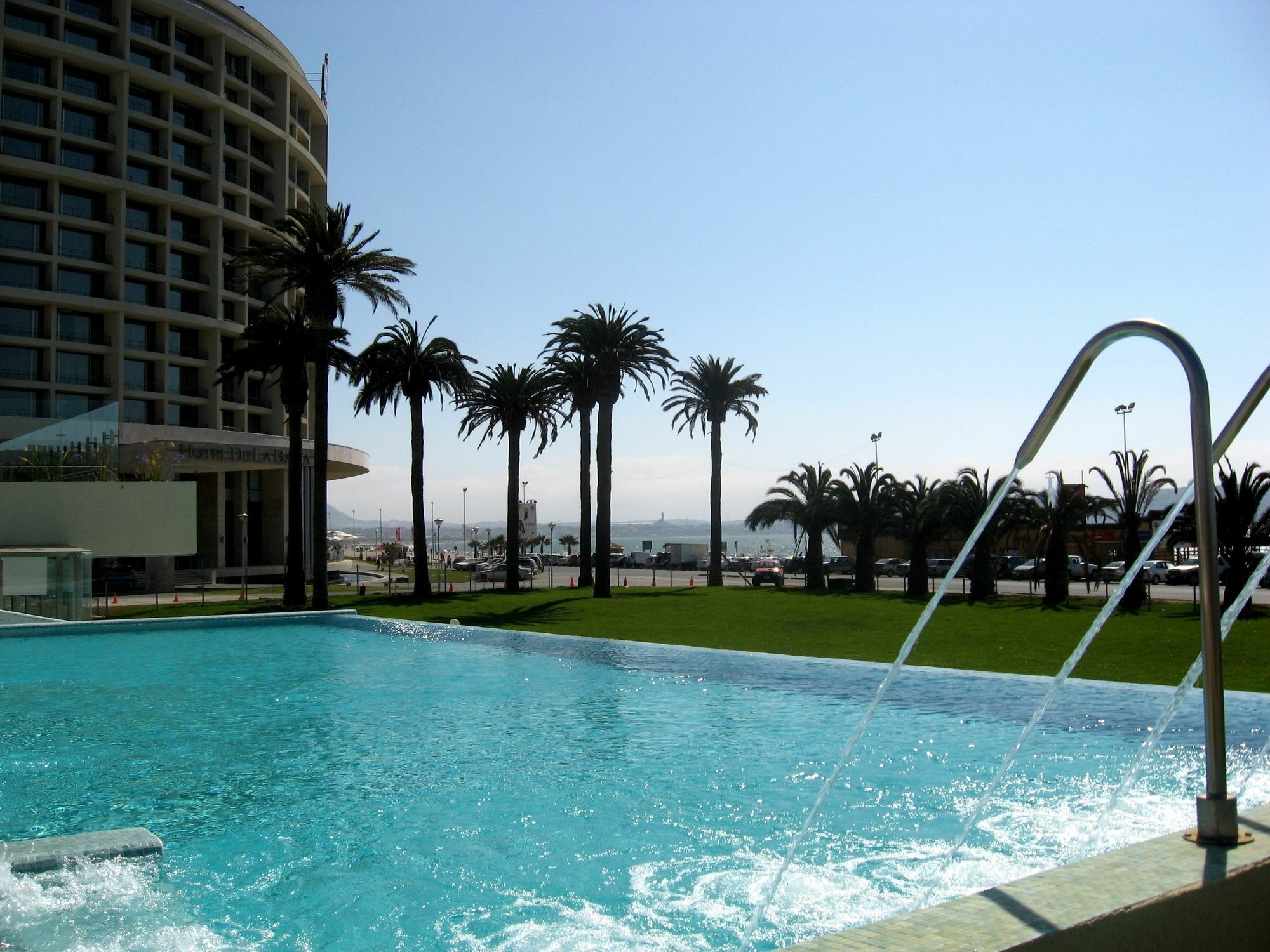 Enjoy Coquimbo Hotel Ngoại thất bức ảnh The pool at the hotel